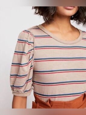 We The Free Free People. Molly Puff Sleeve Retro Tee sz s-p